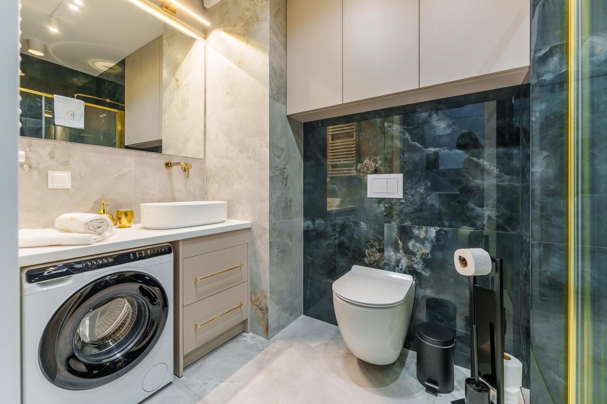 Apartament Delux Kasprowicza 20C Prywatny Parking Basen Sauna Oraz Silownia W Cenie Kołobrzeg Exterior foto